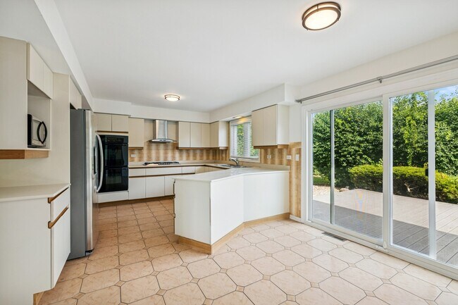 Building Photo - 2175 Kipling Ln