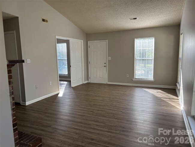 Building Photo - 6714 Marston Ct