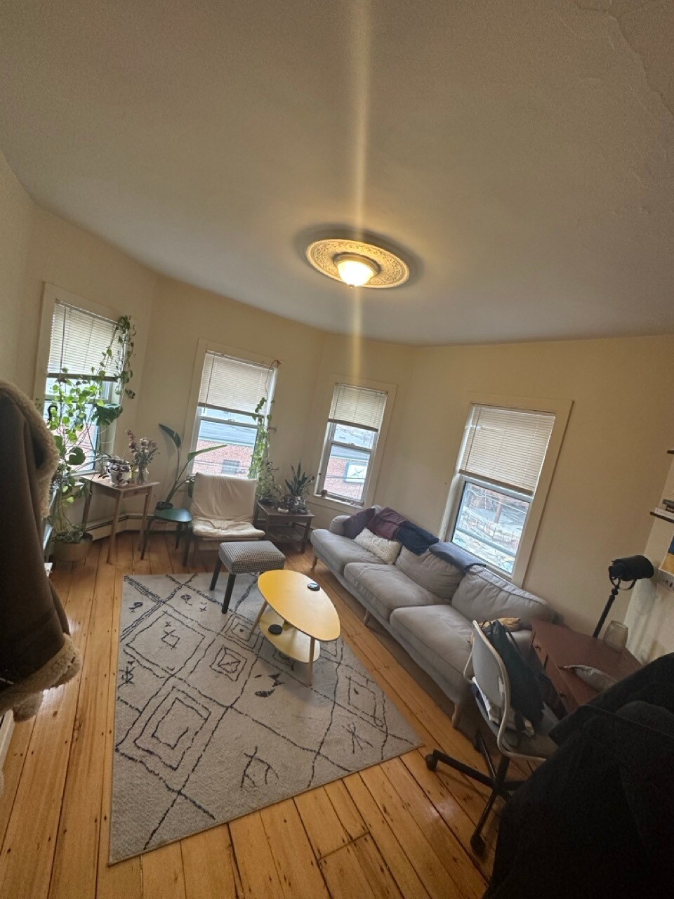 Building Photo - 61 Webster Ave