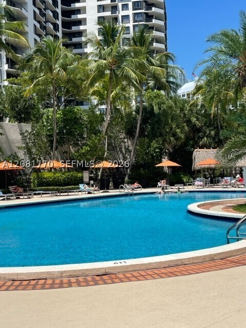 Building Photo - 540 Brickell Key Dr