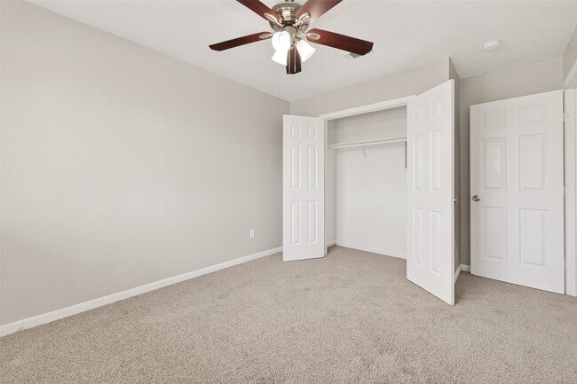 Building Photo - 4018 Timber Corner