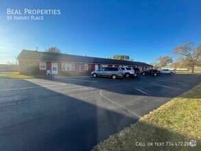 Building Photo - 89 Harvey Pl