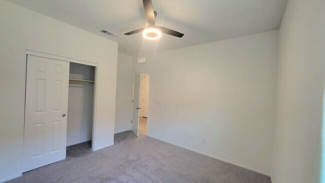 Building Photo - TESORA PAHRUMP - E. Summit Avenue