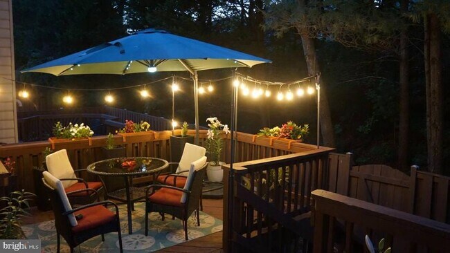 Building Photo - 7706 Hickory Glen Way