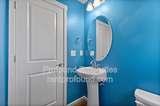 Building Photo - 13086 SW Aubergine Ter