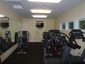 Building Photo - 4 Cicero Dr