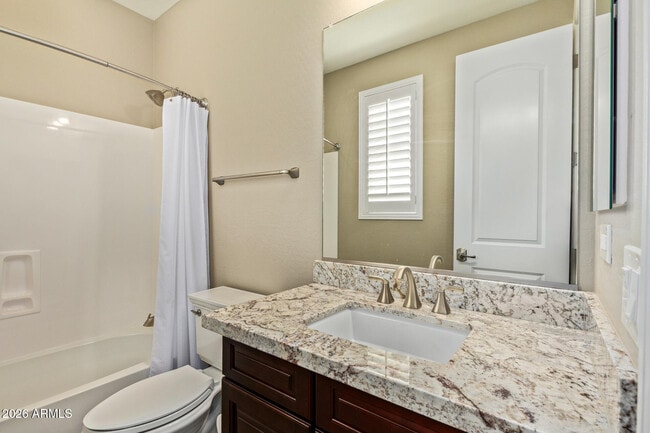 Building Photo - 4322 S Gardenia Dr