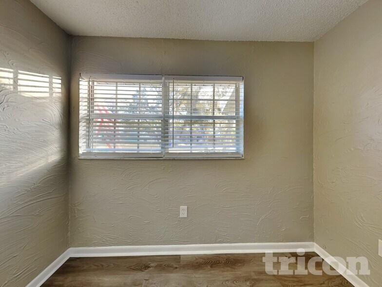 Building Photo - 11116 Stafford Ln