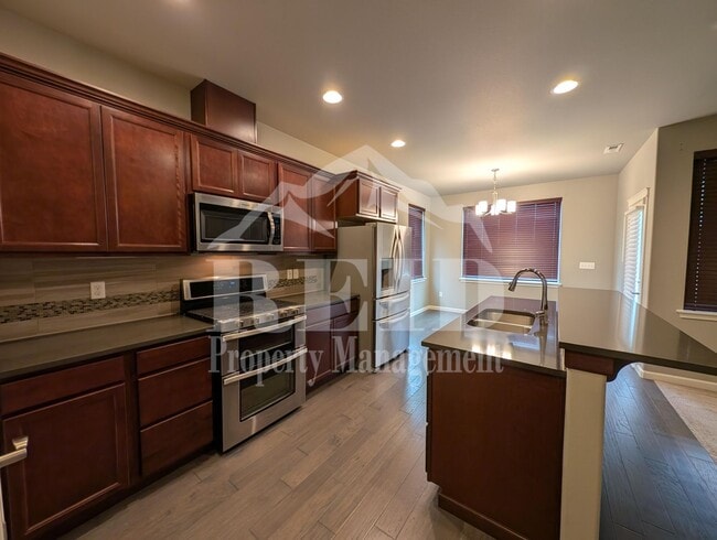 Building Photo - 3887 Portside Dr