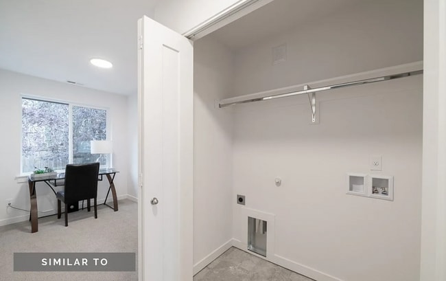 Building Photo - Newer South Salem Townhome - 2 Bedroom Plu...