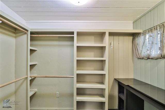 Building Photo - 609 Sunset Dr