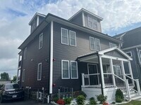 Building Photo - 234 Beach St