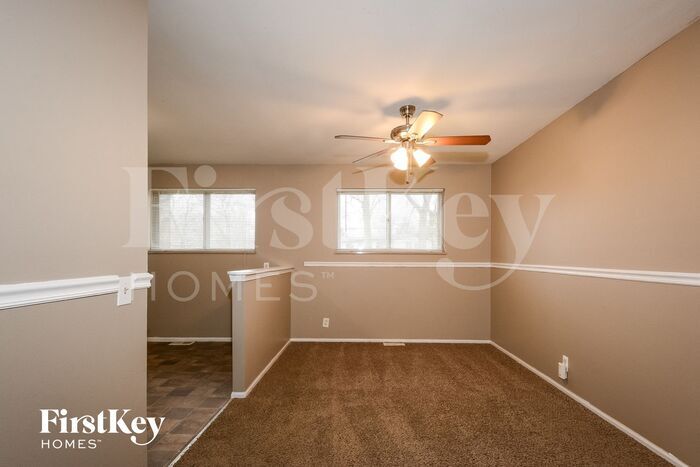 Building Photo - 1955 Apple Blossom Ct