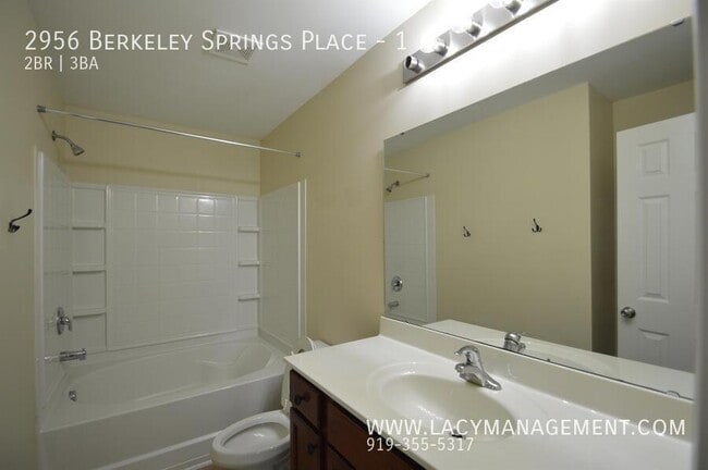 Building Photo - 2956 Berkeley Springs Pl