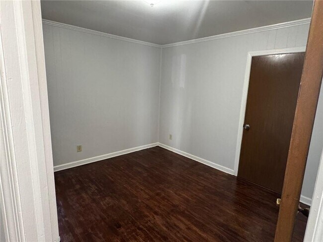 Building Photo - 5026 Chamblee Tucker Rd