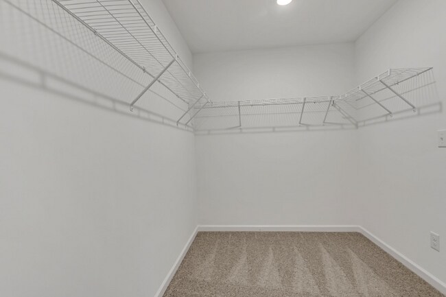 Building Photo - 170 Millbrook Dr