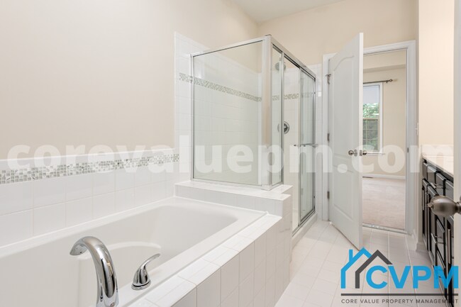 Building Photo - 1216 Acorn Ln