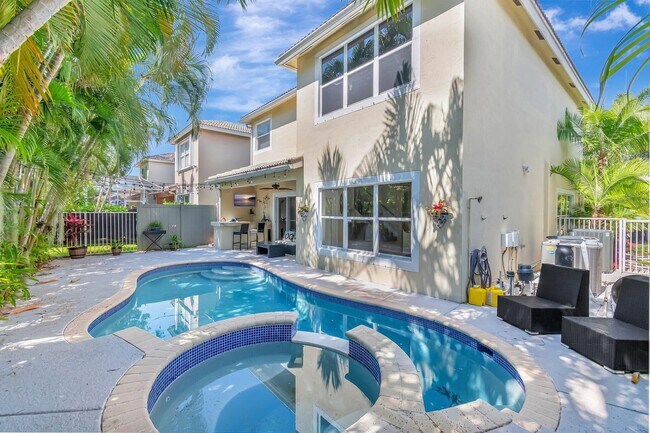 Building Photo - 6788 Hendry Dr