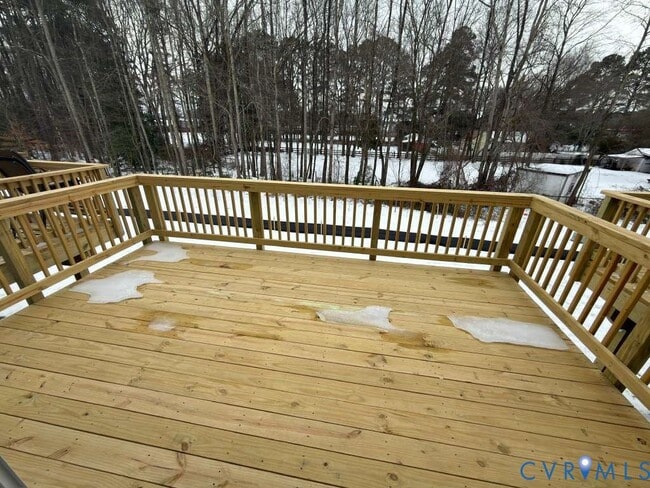 Building Photo - 449 Burden Dr