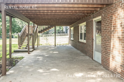 Building Photo - 7800 Noland Rd
