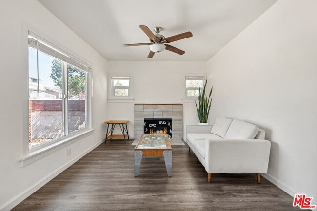 Building Photo - 4910 Monte Vista St