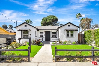 Building Photo - 10509 Wilsey Ave