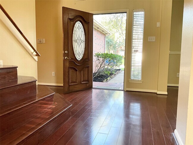 Building Photo - 17607 W Copper Lakes Dr