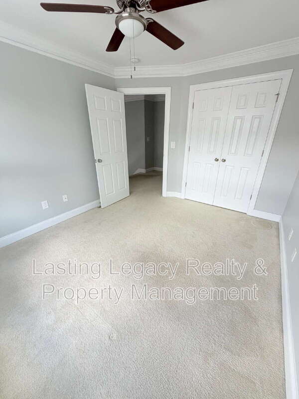 Building Photo - 959 Silver Leaf Dr