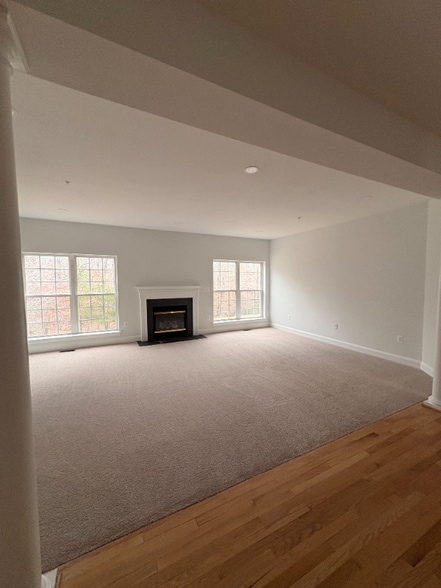 Building Photo - 13804 Chestnut Oak Ln