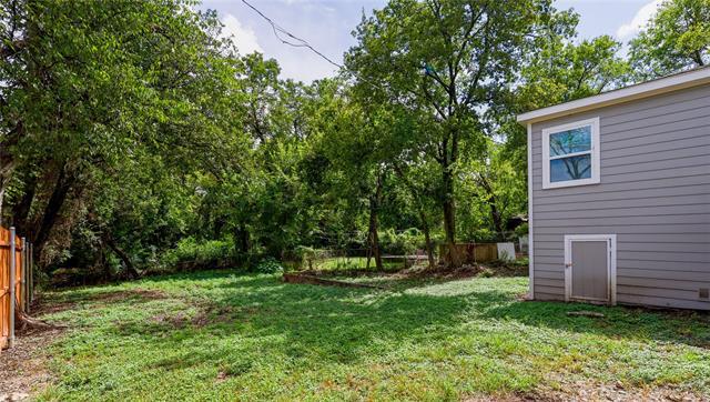 Building Photo - 2114 Harlandale Ave