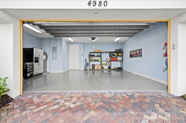 Building Photo - 4980 NW 15th Ave