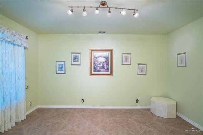 Building Photo - 2701 San Efrain St