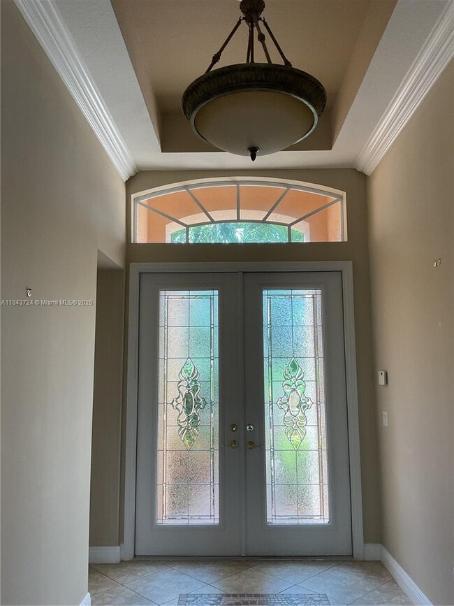 Building Photo - 9329 Via Grande W