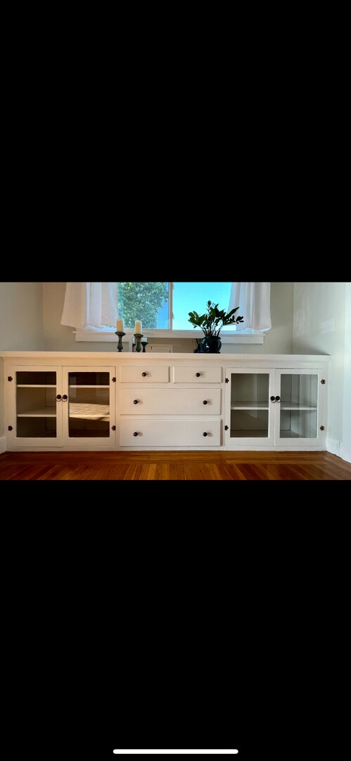 Building Photo - 33RDST