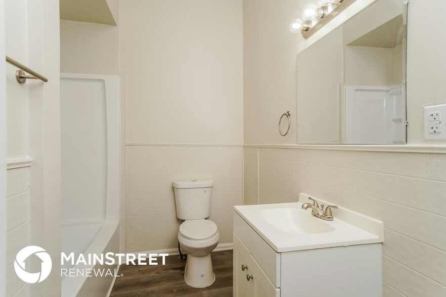 Building Photo - 2715 Garland Ave