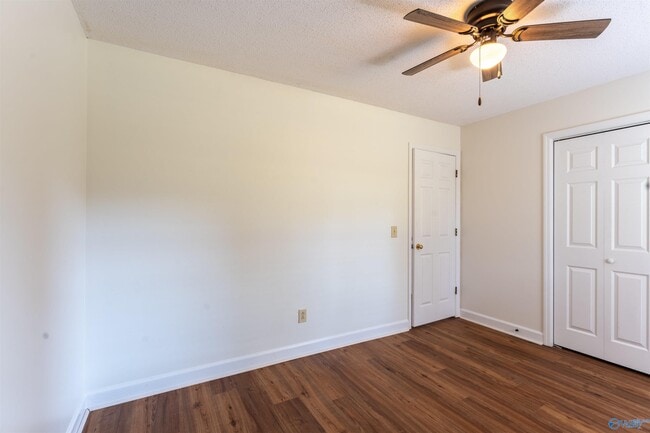 Building Photo - 896 Toney Rd