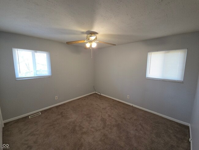 Building Photo - 1256 N Ridgeview Dr