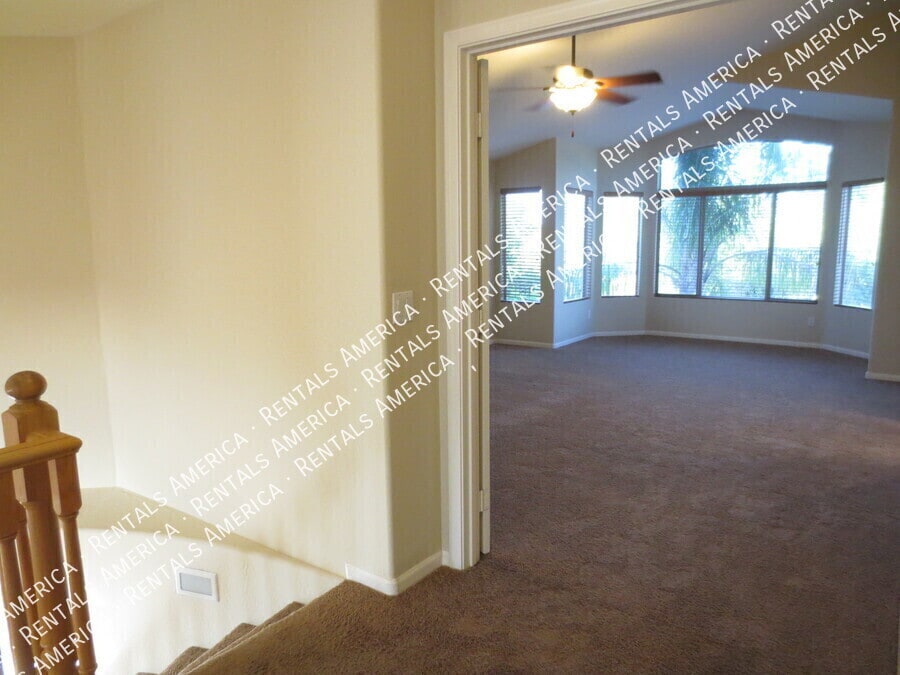 Building Photo - 2671 S Leonard Pl