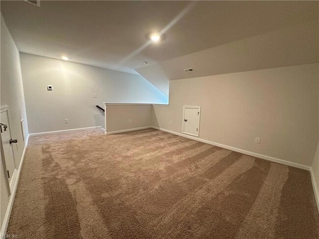Building Photo - 1521 Auckland Ct