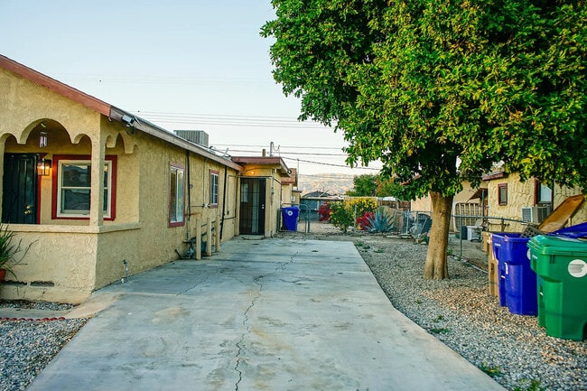 Building Photo - 84176 Corregidor Ave