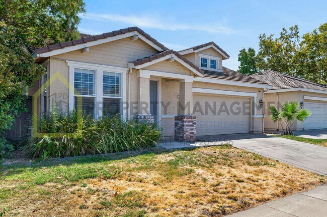 Building Photo - Spacious 3-Bed, 2-Bath Retreat on Charm Way