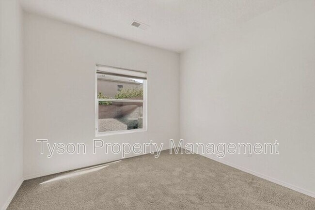 Building Photo - 1840 Bold Ruler St