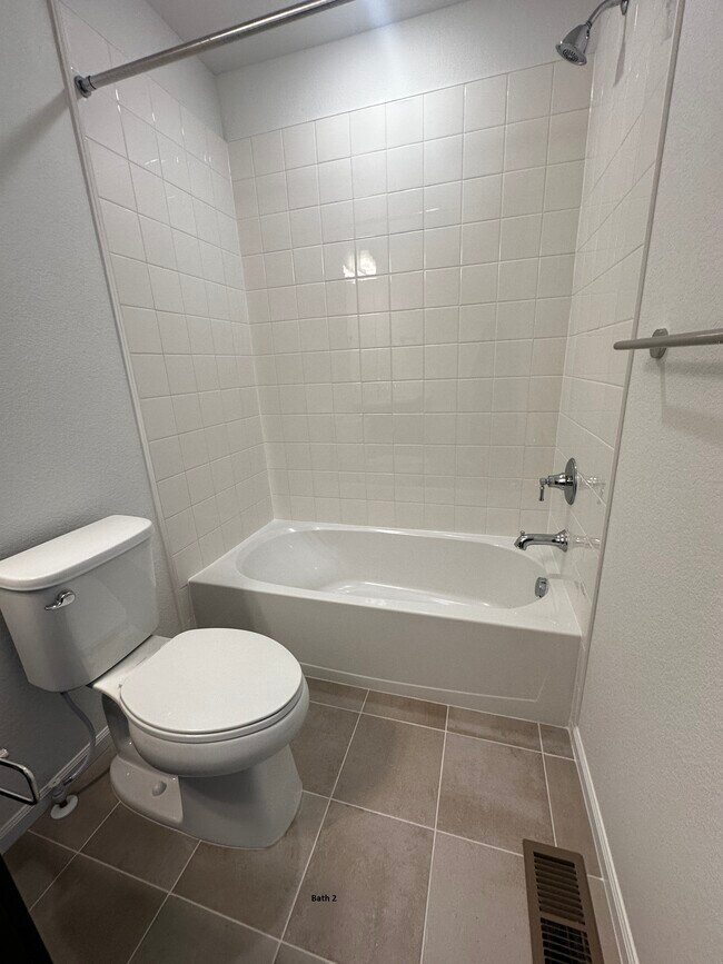 Building Photo - 21154 E 63rd Dr