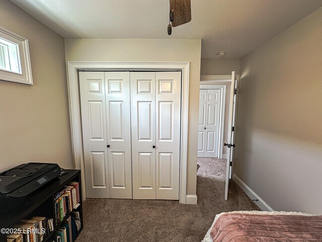 Building Photo - 1 Palmetto Breeze Cir