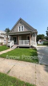 Building Photo - 2508 Dudley St