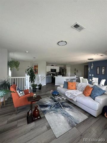 Primary Photo - 17148 Waterhouse Cir