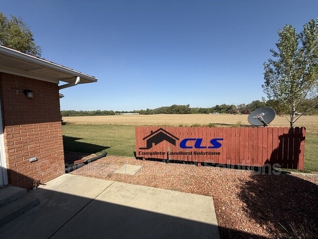 Building Photo - 1752 E Morgan Dr