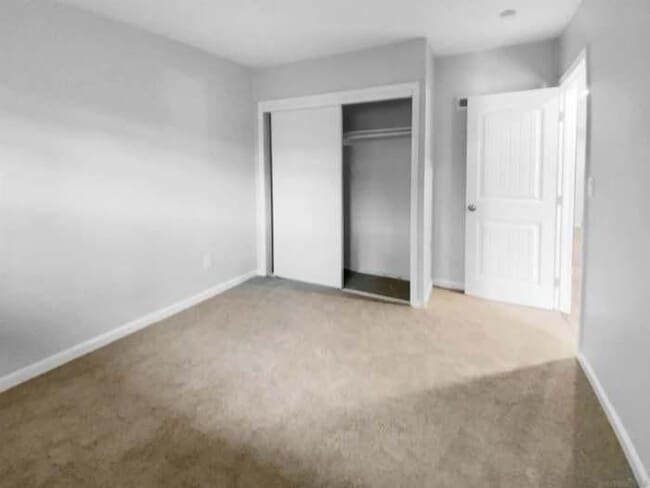 Building Photo - 630 J St