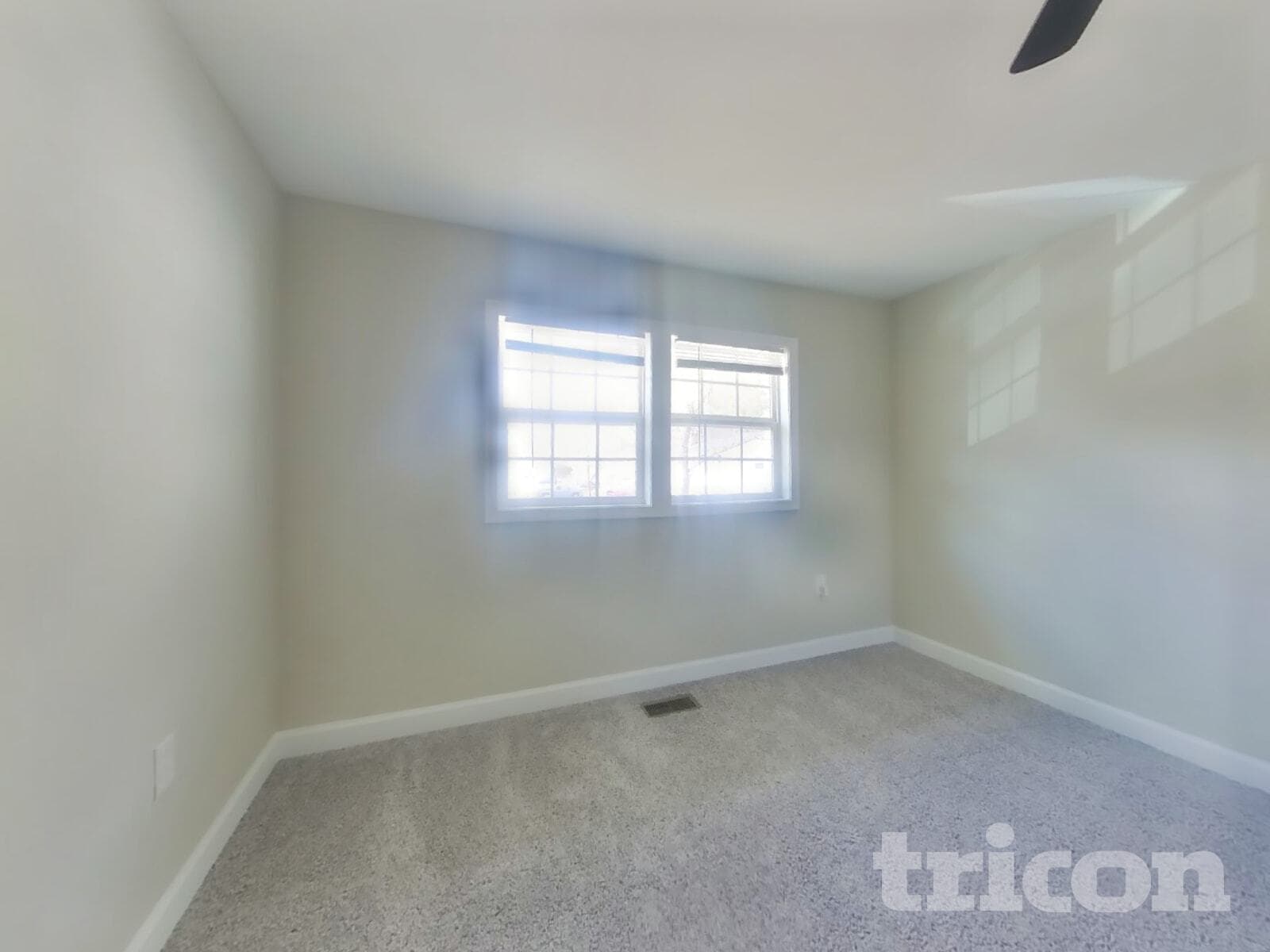 Building Photo - 13 Cardigan Ct