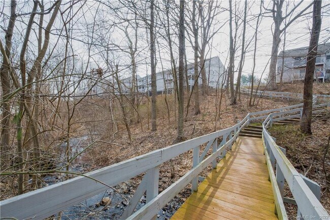 Building Photo - 57 Brookwood Dr